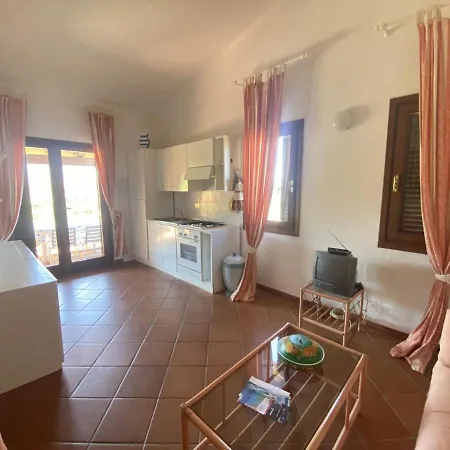 Apartment Miriacheddu 2 *